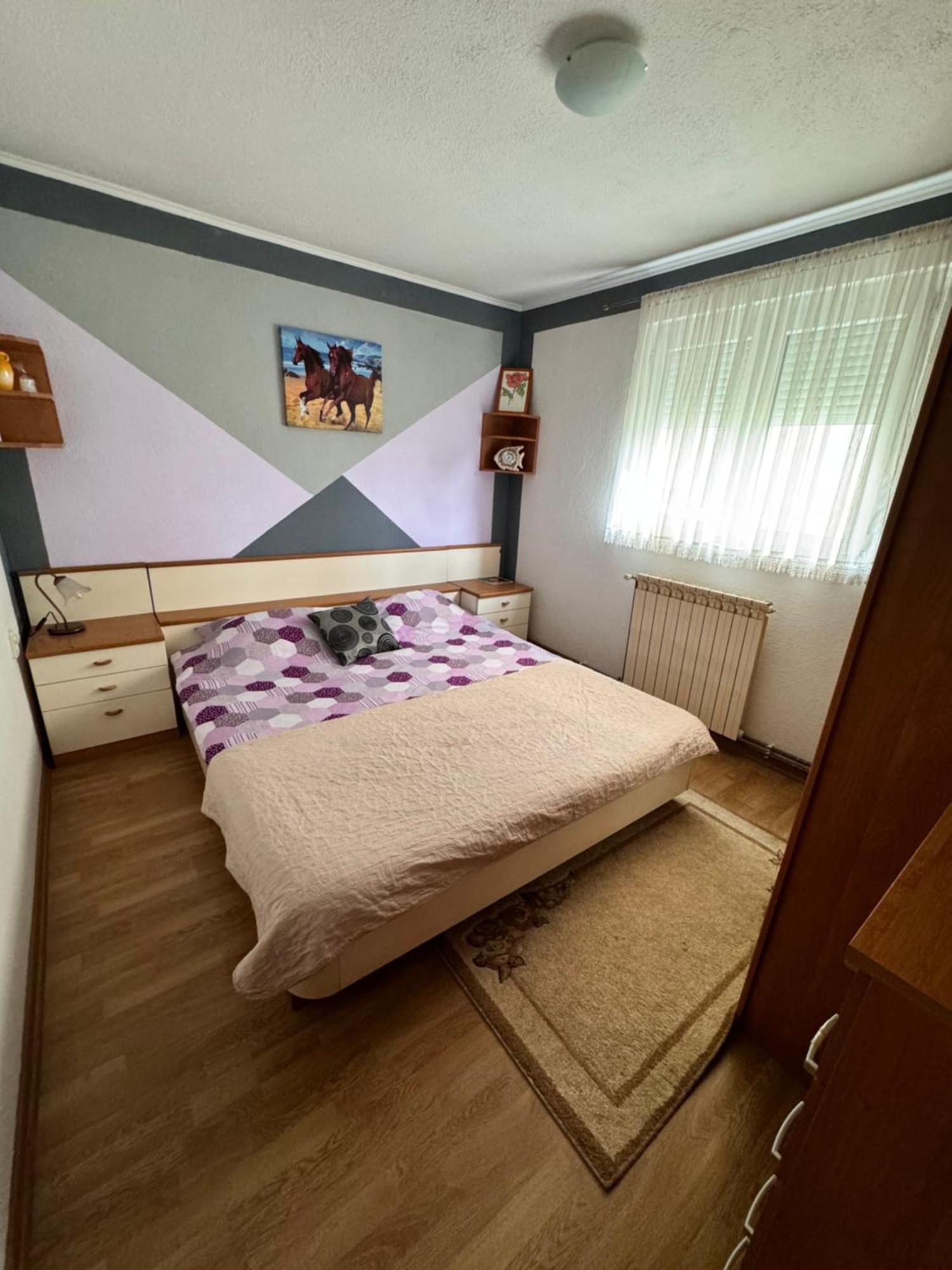 Emina Villa *